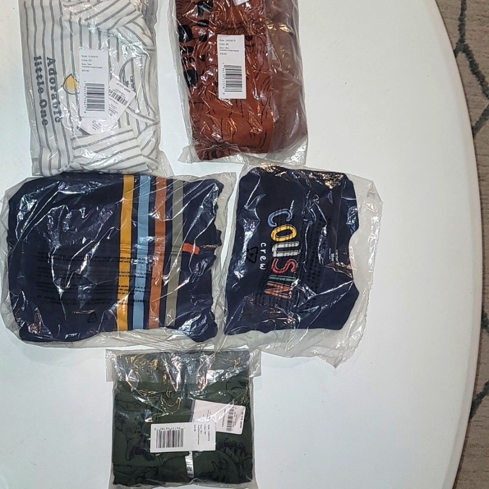 Carters 18m  boys clothes